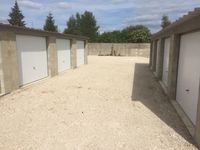 Garage / Box Fermé sécurisé - 800 m Gare Chartres 85 Mainvilliers (28300)