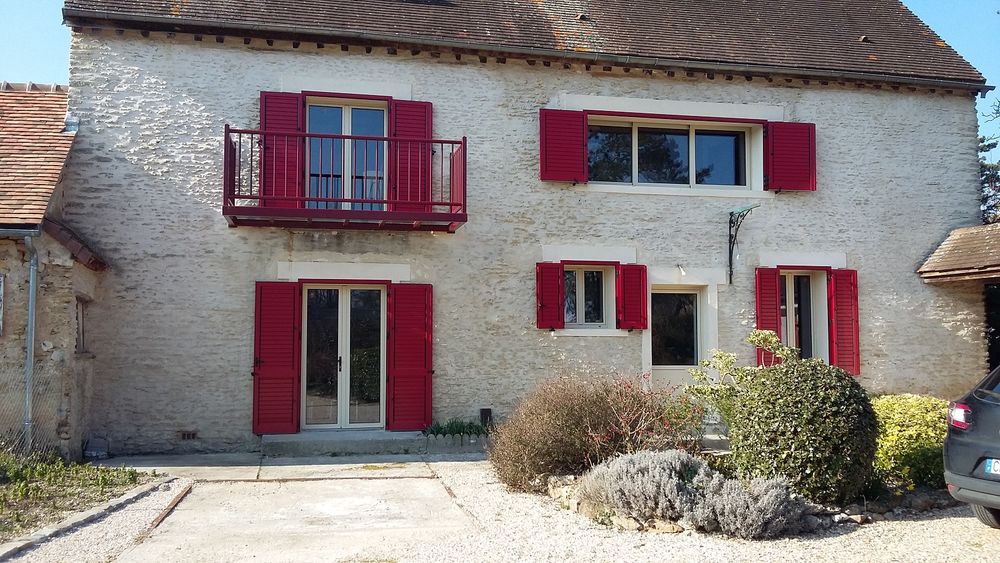 villagamis: maison en pierre de 1848 rénovée en 2015. DPE C