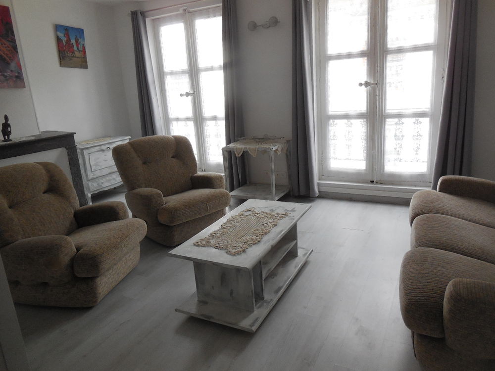 Appartement meublé centre- ville Blois Réf ::RDC3