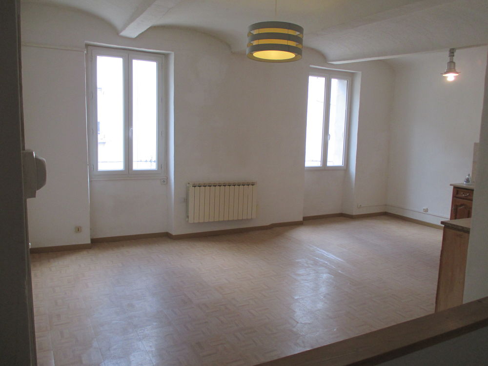 T4 de 86m² plein centre de bessèges
