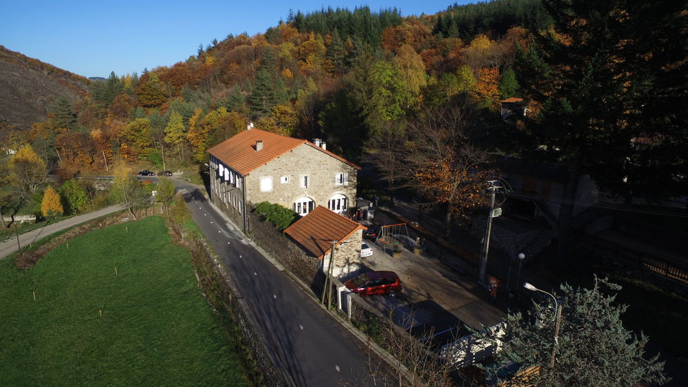 immeuble en pierre de 8 appartements rénové en 2015