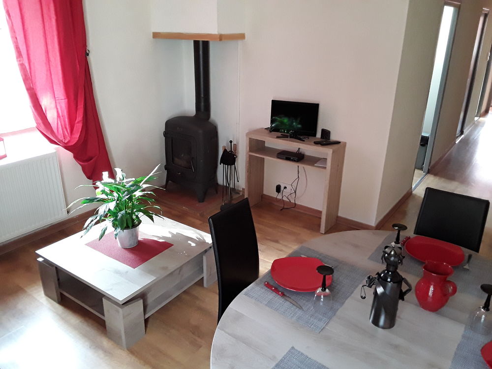 immeuble en pierre de 8 appartements rénové en 2015