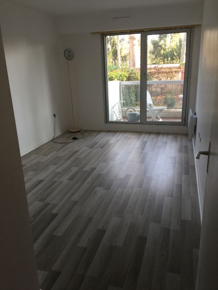 Appartement 2pieces 50m2 plus jardinet et terrasse 1150€
