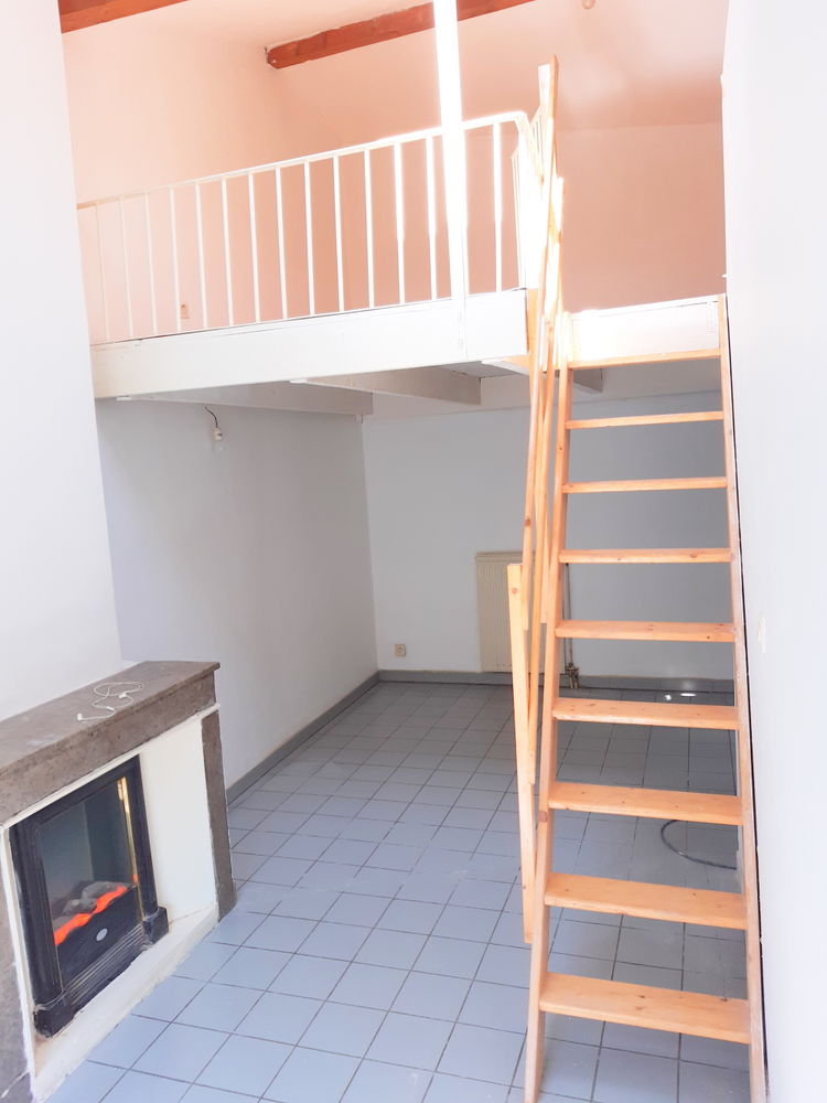 ST MARTIN T2 40M2+MEZZ 16M2 CALME/LUMINEUX PARKING GRATUIT