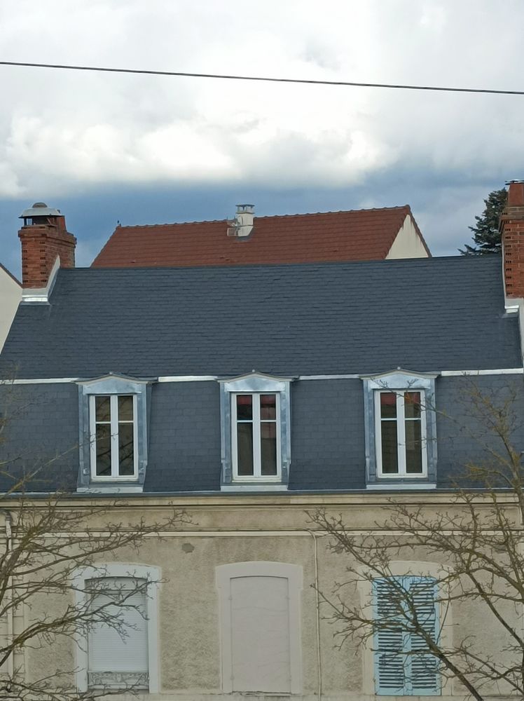 Appart. Loft 46M² dernier étage proche gare