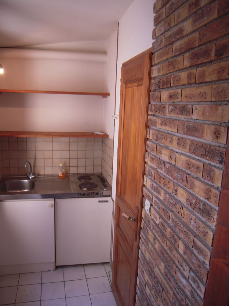 Studio Etudiant pas cher- Reims centre- rue Gambetta-