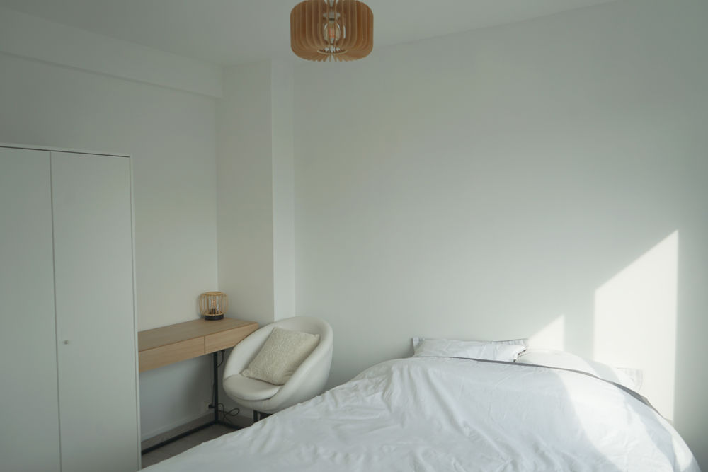 Chambre colocation lumineuse et confortable
