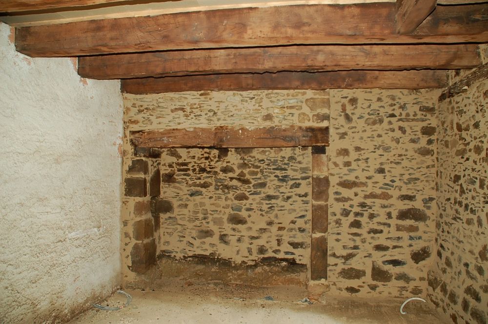 Maison à Lascaux 19130 ( Corrèze )