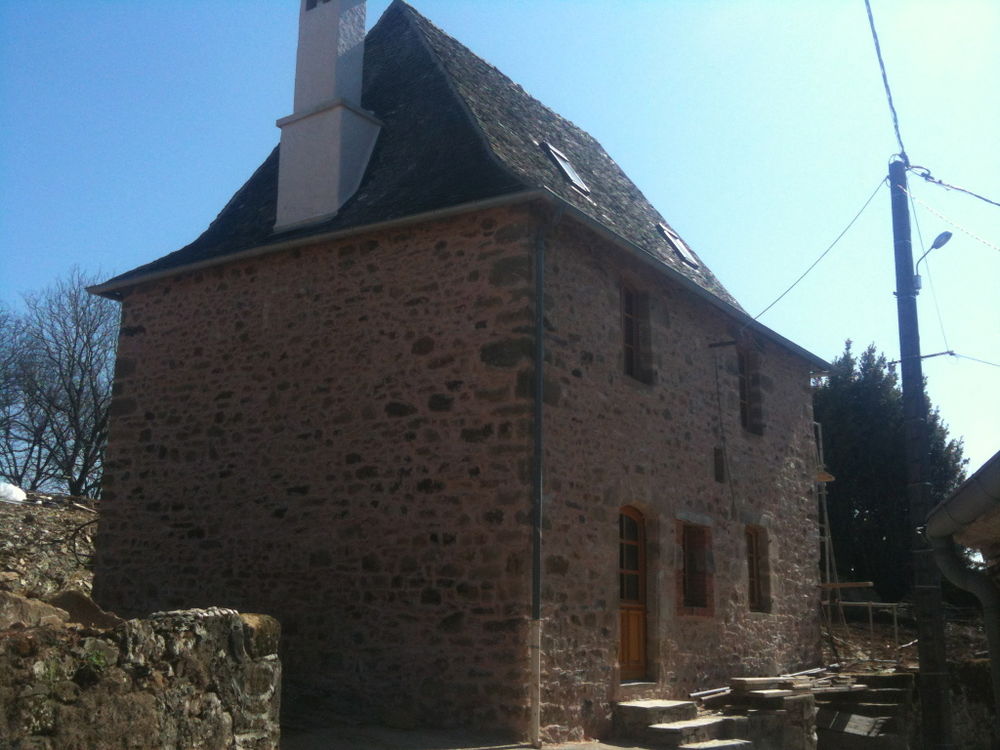 Maison à Lascaux 19130 ( Corrèze )