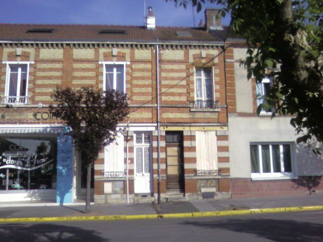 A environ une heure de Paris Est