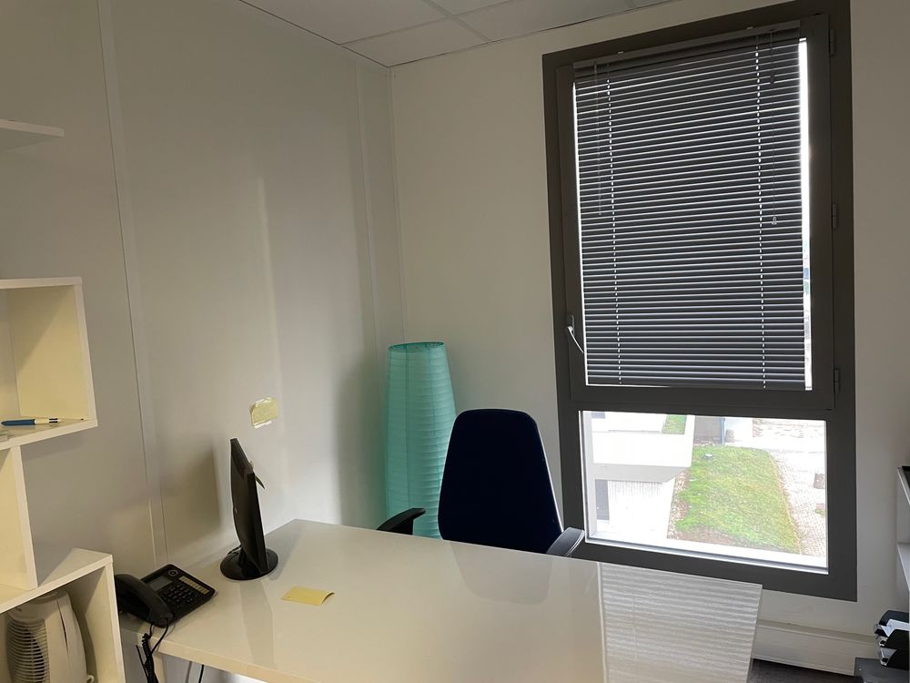 Bureaux neufs a francheville limite tassin- 10 mns LYON
