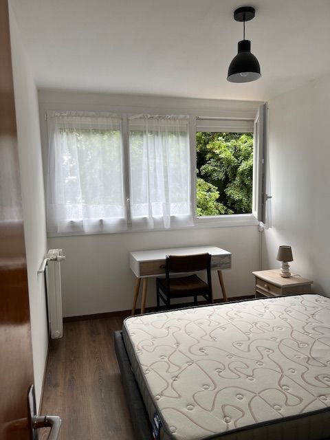 APPARTEMENT T4 MEUBLÉ REFAIT À NEUF (3 CHAMBRES) - 72 M2