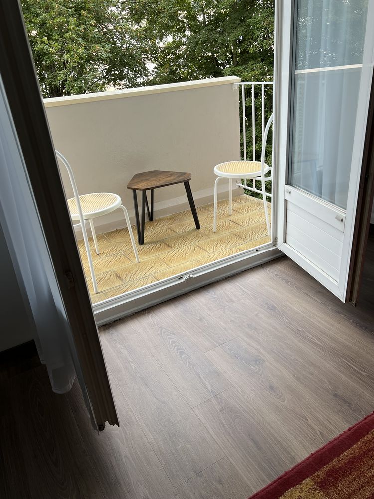 APPARTEMENT T4 MEUBLÉ REFAIT À NEUF (3 CHAMBRES) - 72 M2