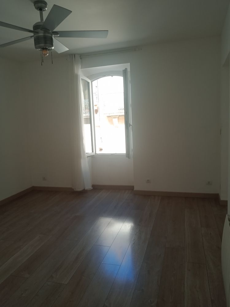 Appartement calme et ensoleillé en plein coeur de Bouzigues