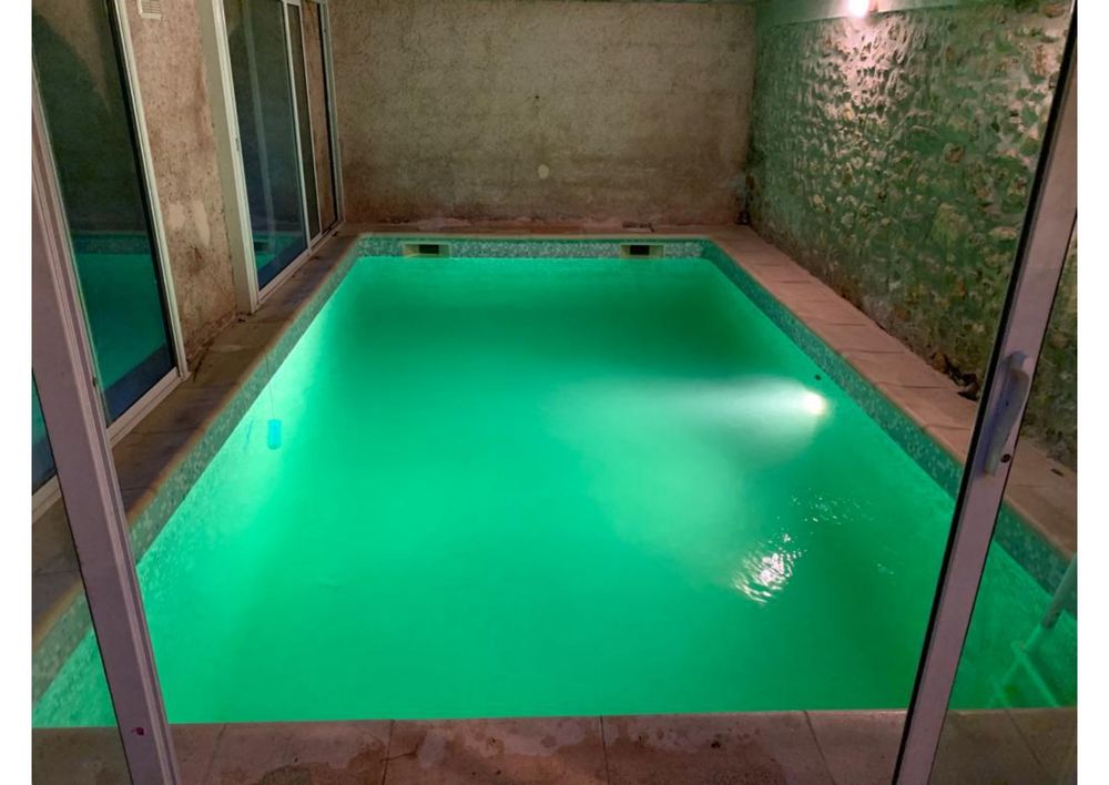 Maison provençale avec piscine sur Ales