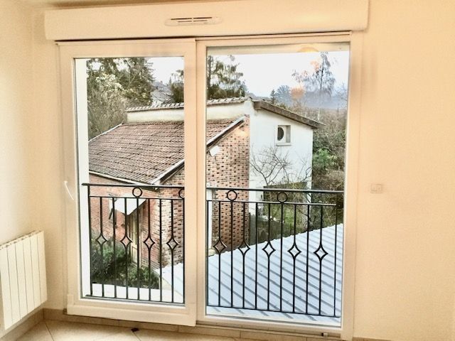 Epernay, F2 avec terrasse