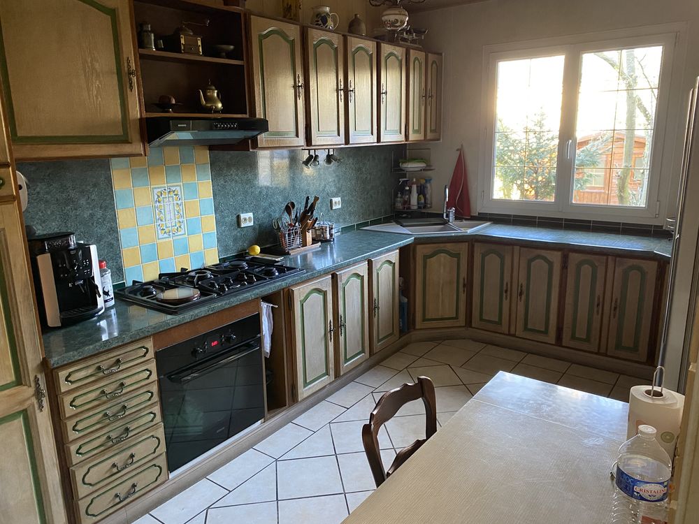 Grand Pavillon:2 appartements sur sous sol