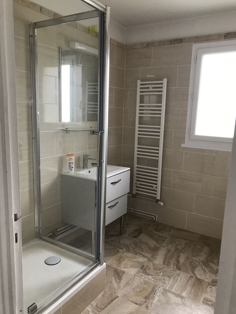 APPARTEMENT DE 3 PIECES EN DUPLEX REFAIT A NEUF