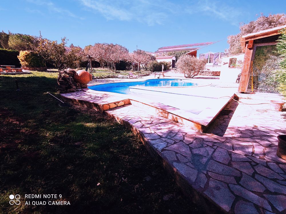 Belle villa avec piscine en occitanie
