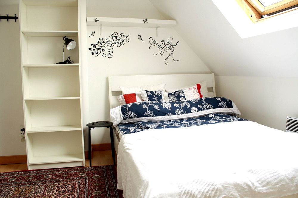 F2 - 42 m², très grand standing, neuf, très propre, rénové