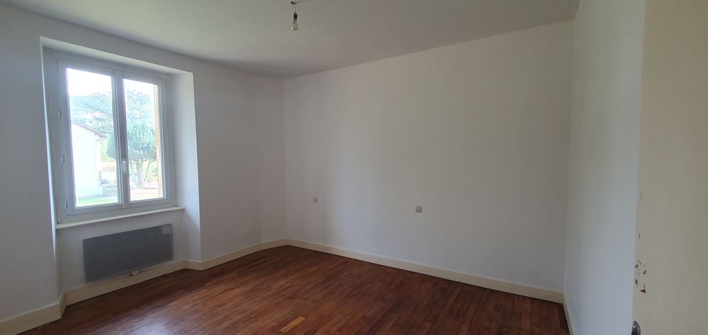 T3 RENOVE de 60m2 proche toutes commoditees