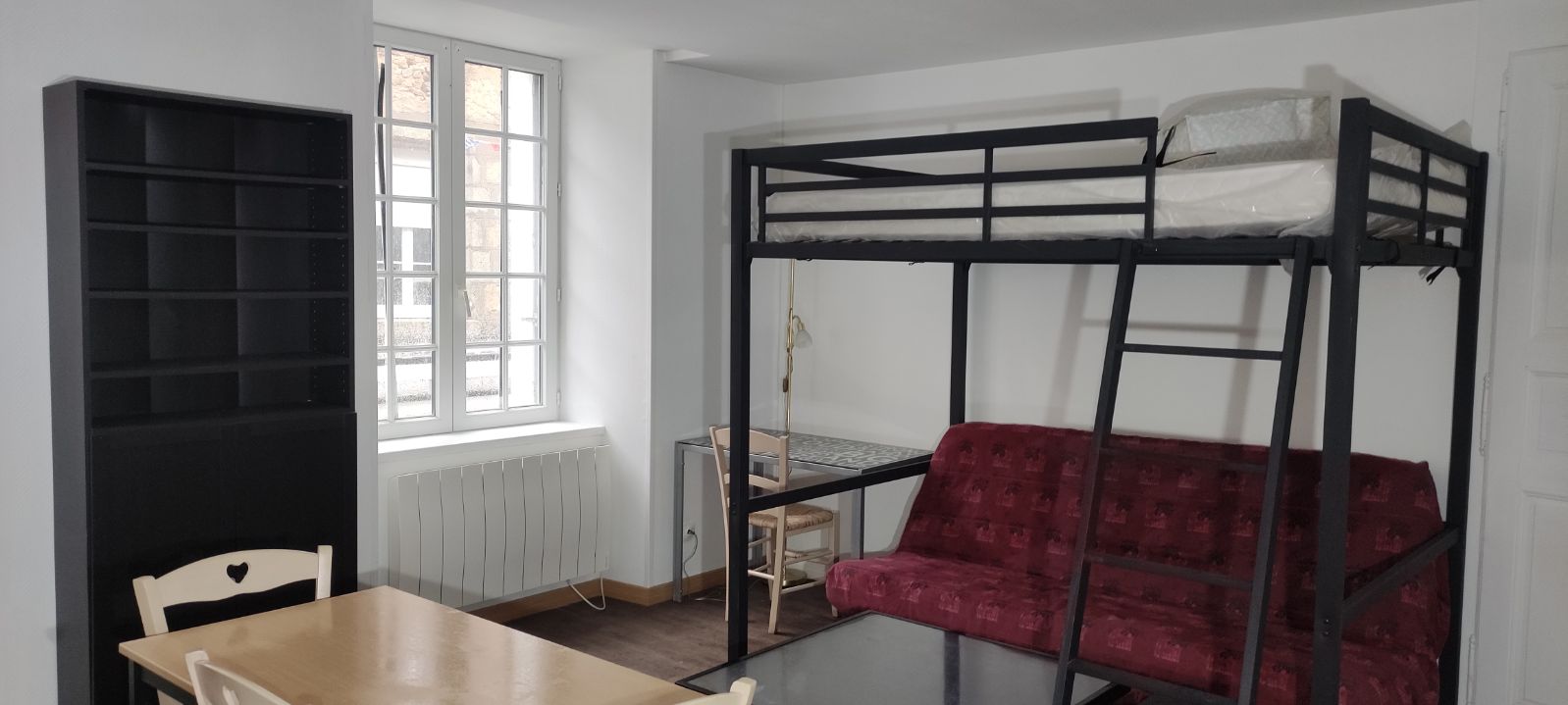 Studio meublé entre leclerc et centre ville Guéret