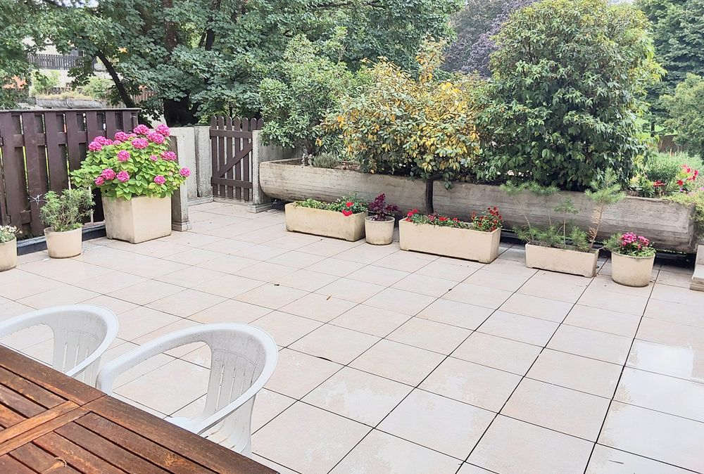 APPARTEMENT 102 m2 DANS PARC ARBORé