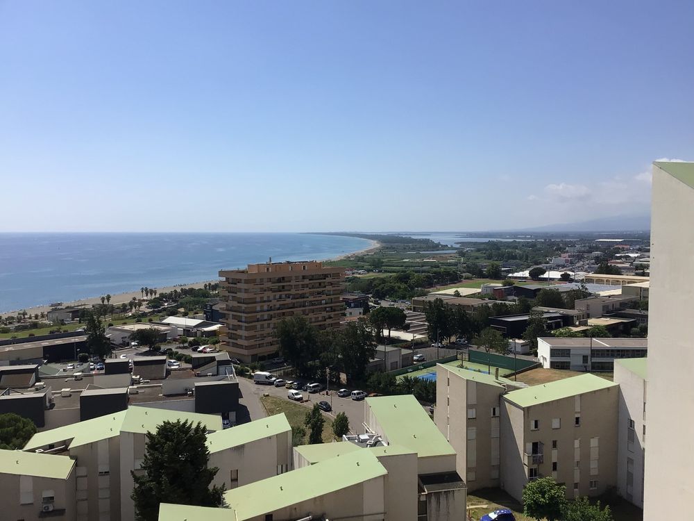 Appartement F4 lumineux vue sur Mer