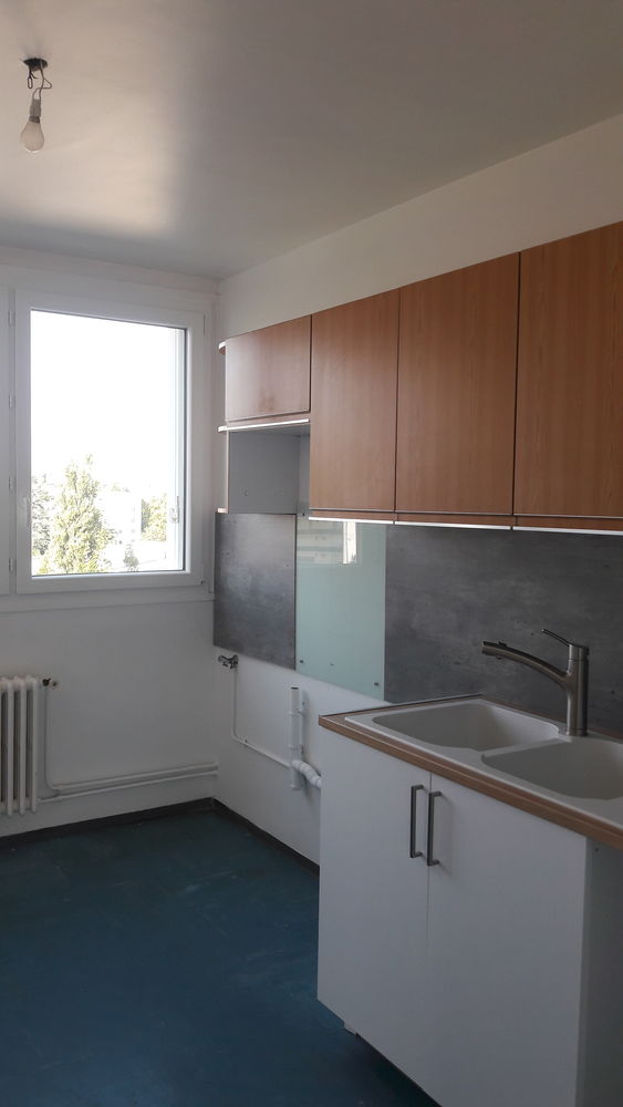 APPARTEMENT T4 72 m² Loué avec Balcon, cave et garage