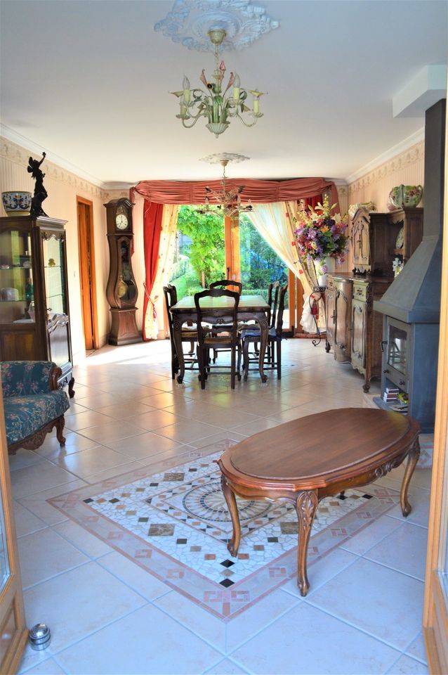 maison 7 pièces ,137m²