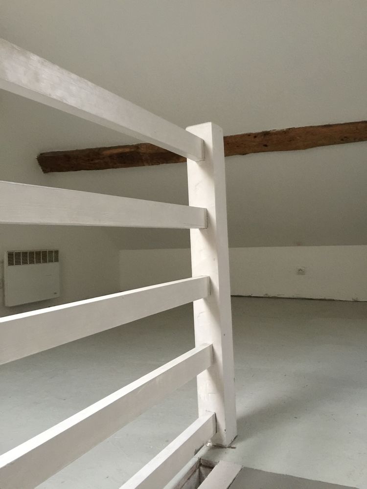 Maison 3 niveaux possibles bail mixte 900€