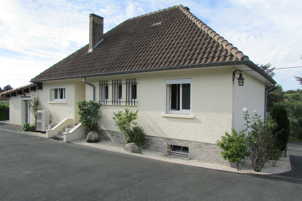 Villa 7 pièces, 177 m2, Castres sur + de 3000m2