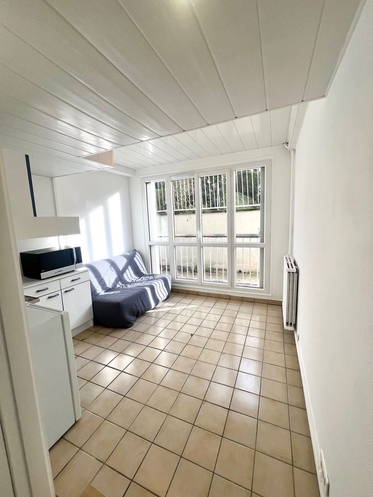 Appartement 1 pièce 14 m² à Antony