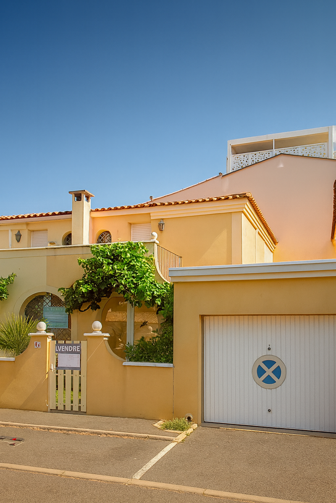 RARE VILLA AU VILLAGE NATURISTE DU CAP D'AGDE