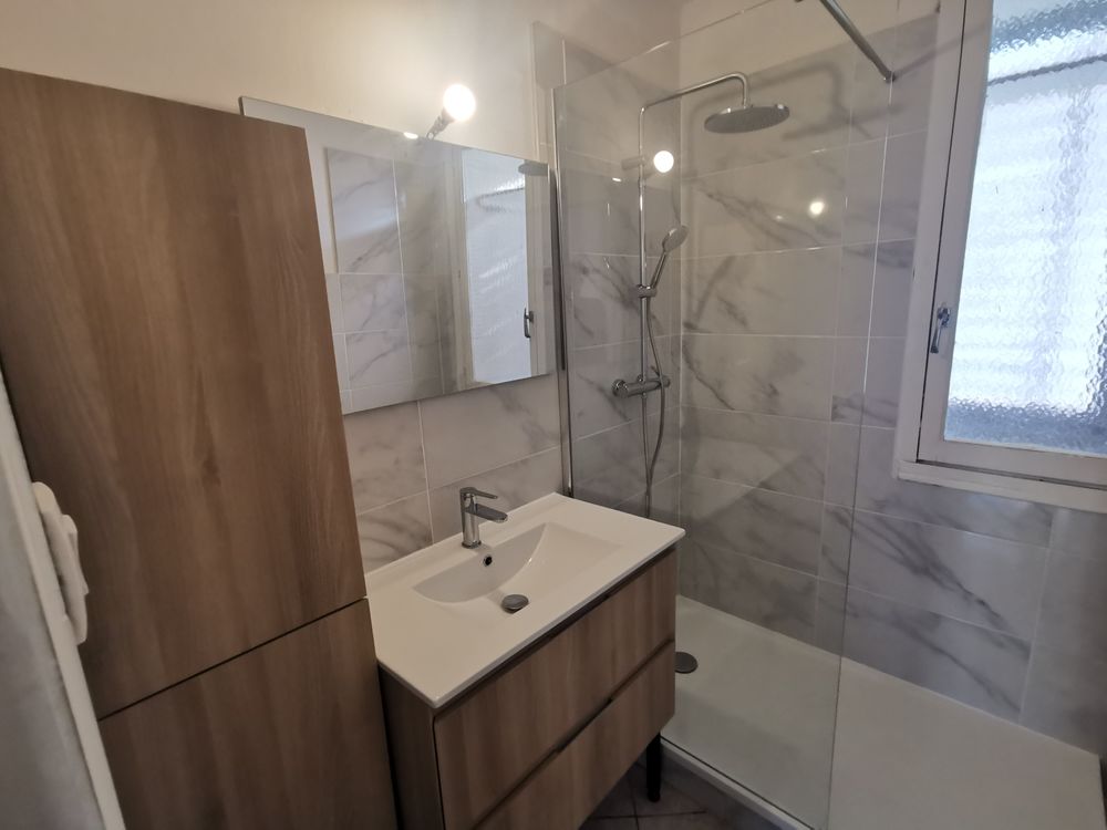Grenoble, Quartier Chorier-Berriat, appartement T2 55 m²