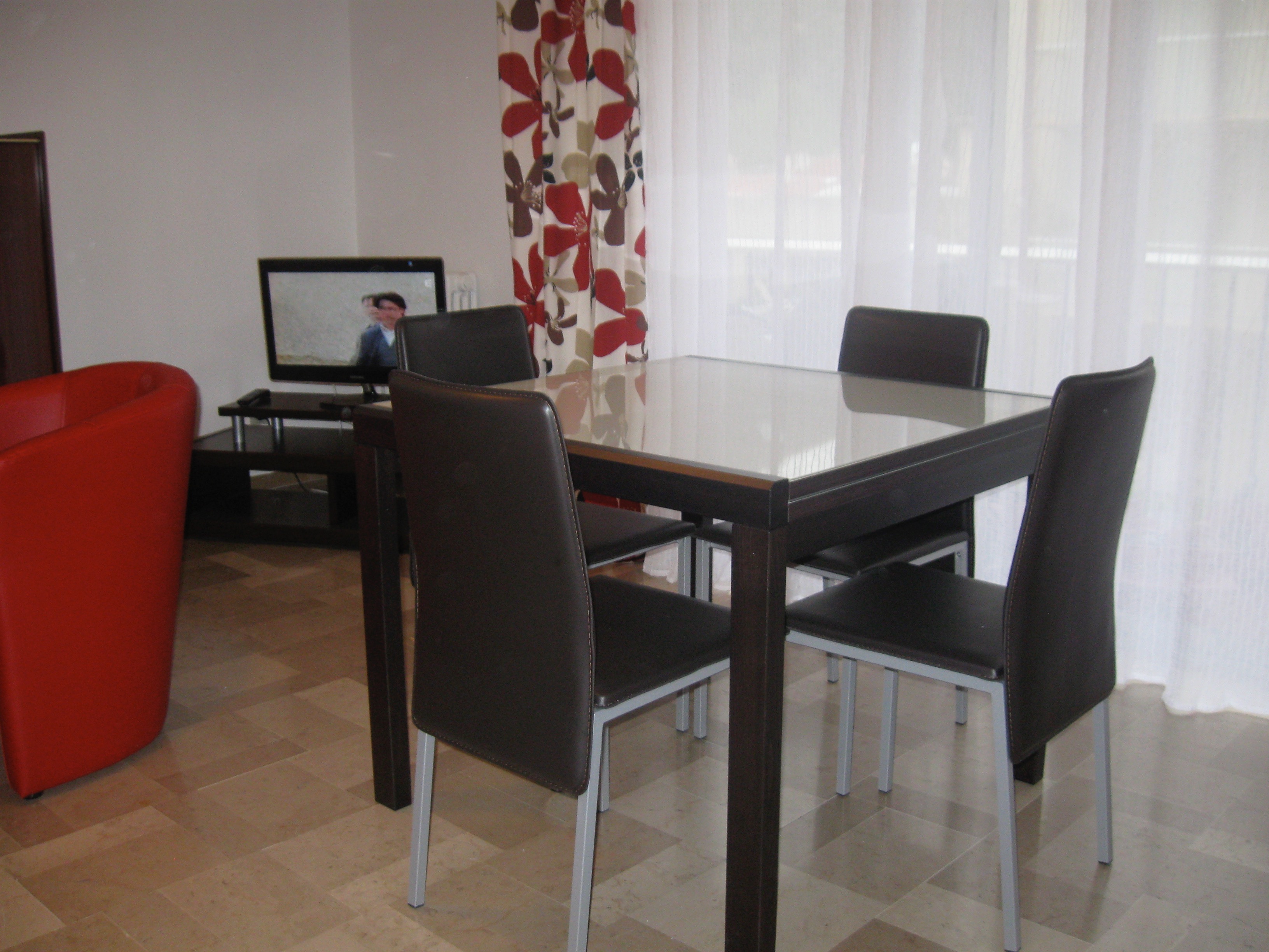 F2 45m2 PLEIN CENTRE AMELIE LES BAINS