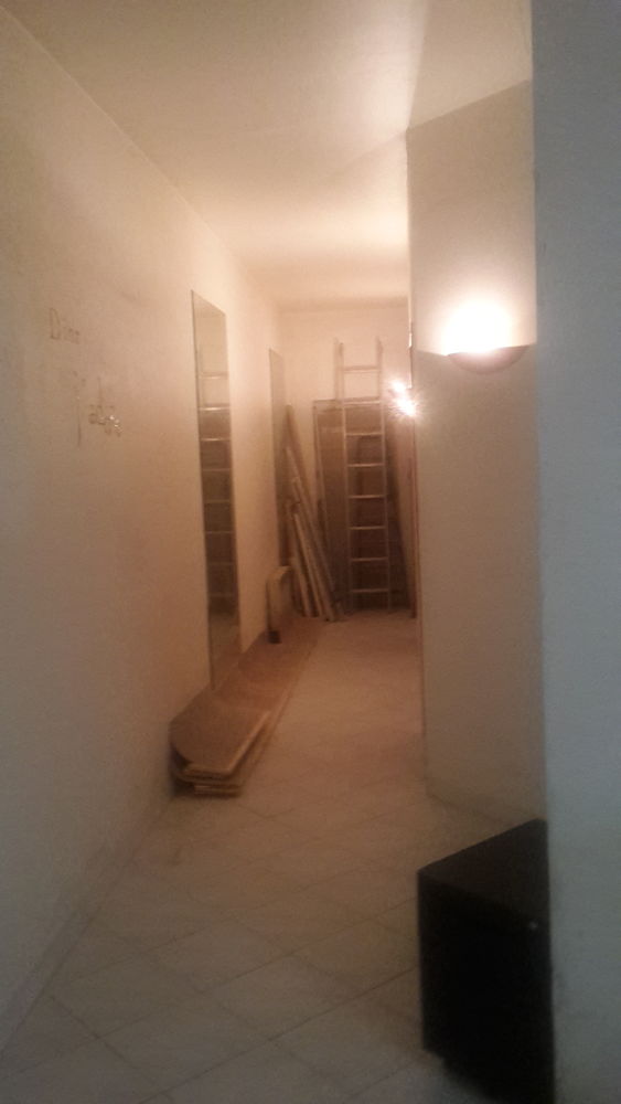 CENTRE VILLE MAGAZIN POSSIBILTE 3 ETAGE 180M2/MODIFICATION