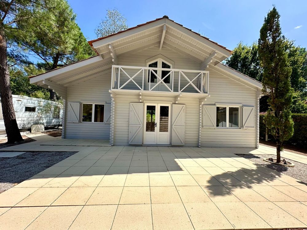 maison bois massif.