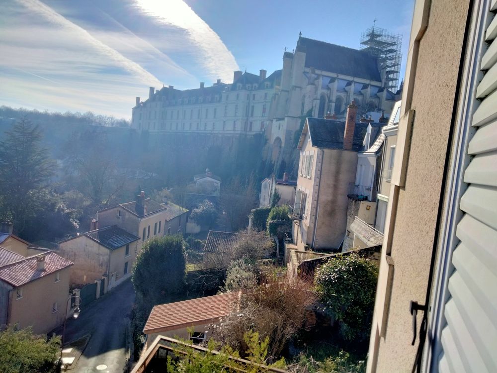 :Belle maison ancienne, quartier historique de Thouars.