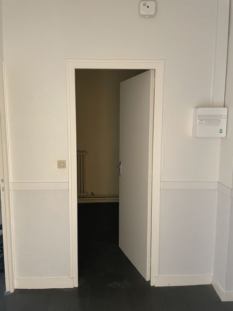 Appartement F1 vide traversant et lumineux