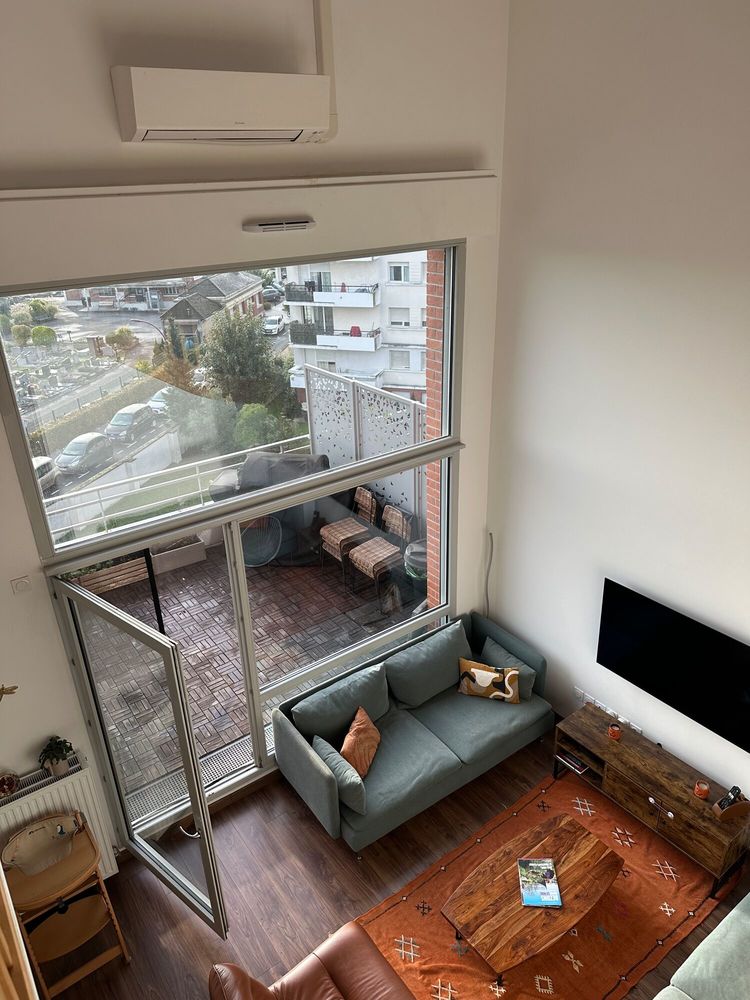 Duplex vue dégagée avec climatisation et terrasse