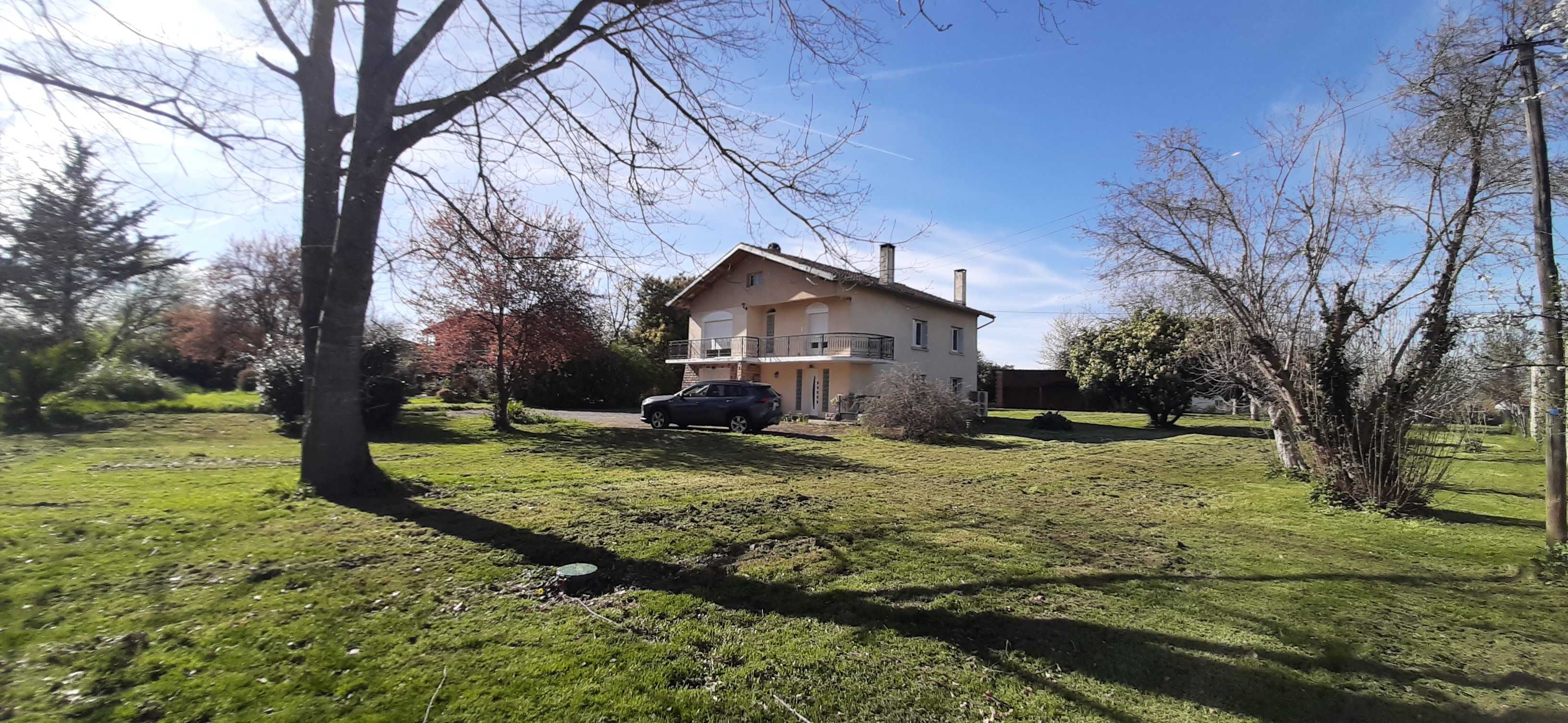 Maison à Martres Tolosane/ Cazeres sur Garonne