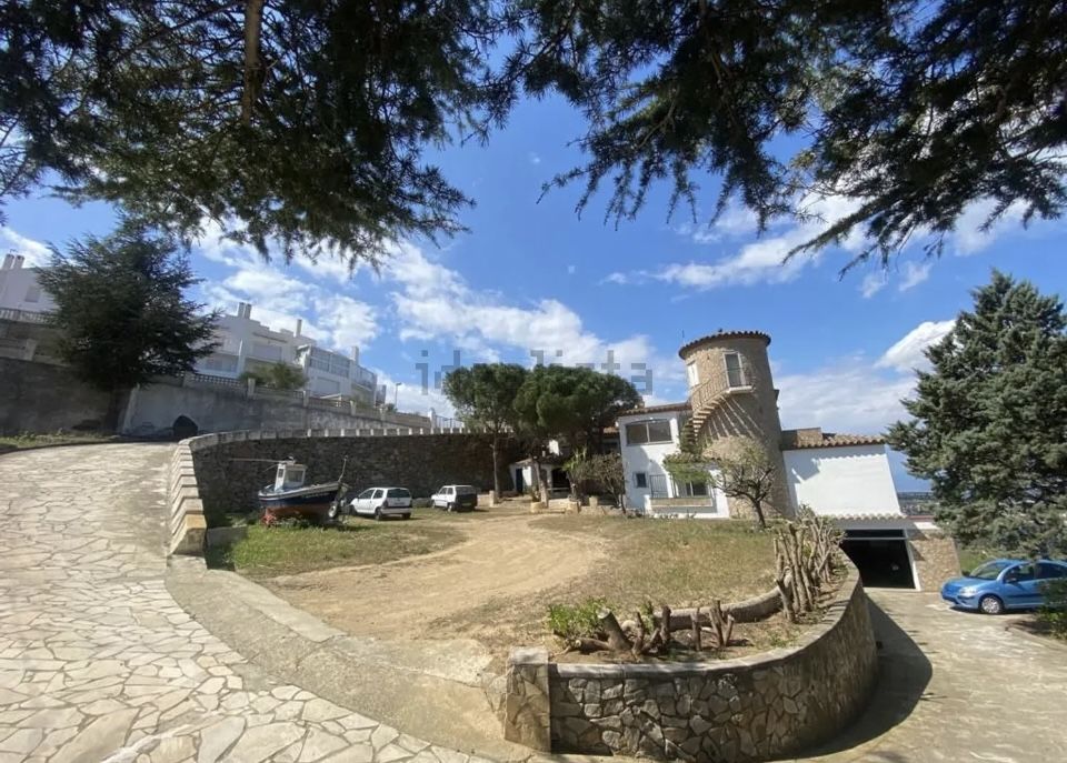 Villa en Espagne à Roses