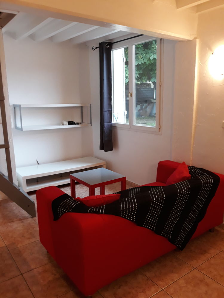 Appartement F2 meublé en duplex