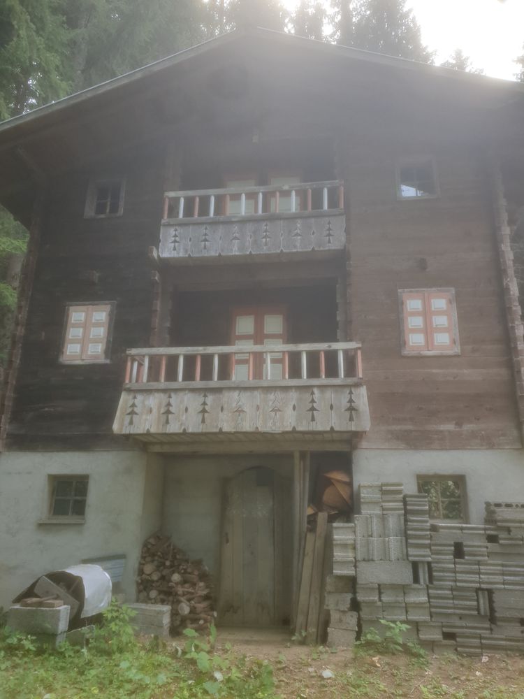 CHALET TRADITIONNEL de montagne