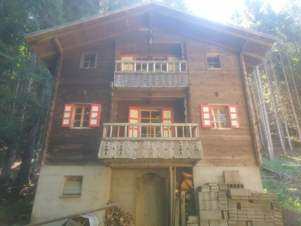 CHALET TRADITIONNEL de montagne