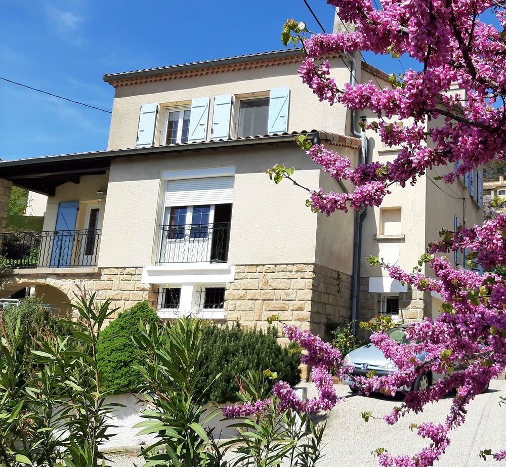 Très belle maison située à Privas Ardèche