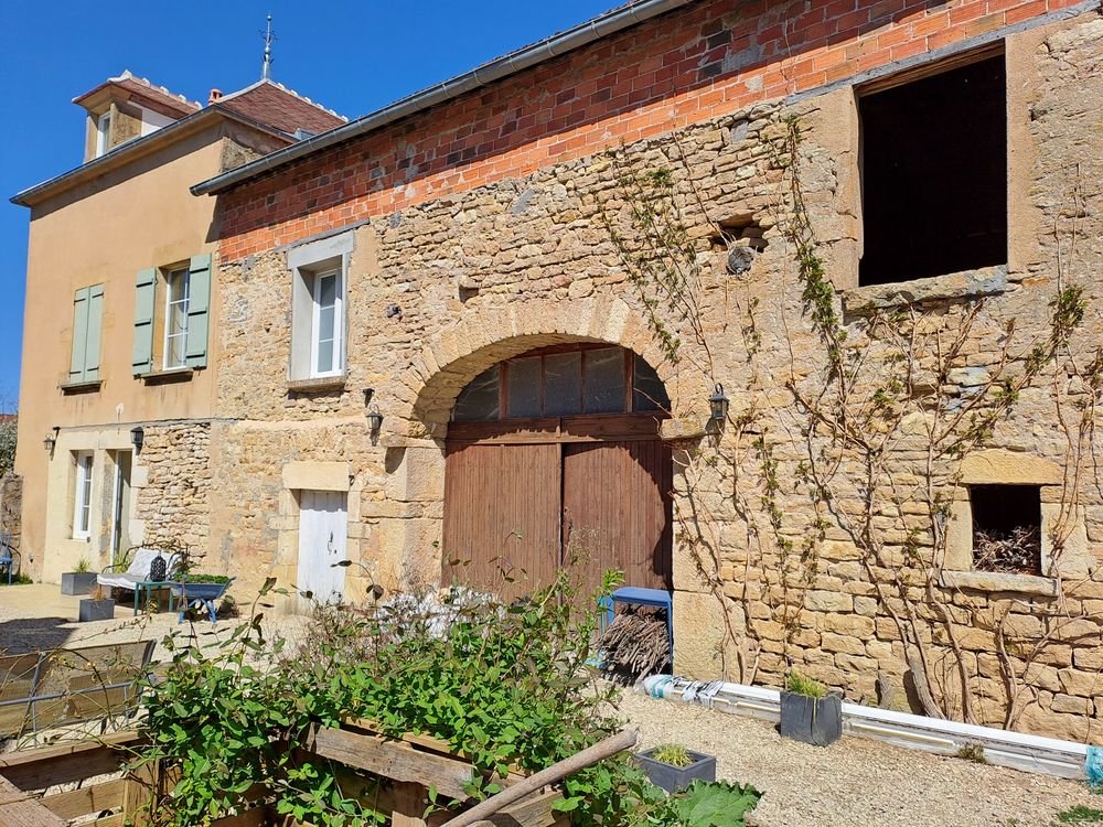 Maison de charme 167m2 Vault-de-Lugny, dans l'Yonne.