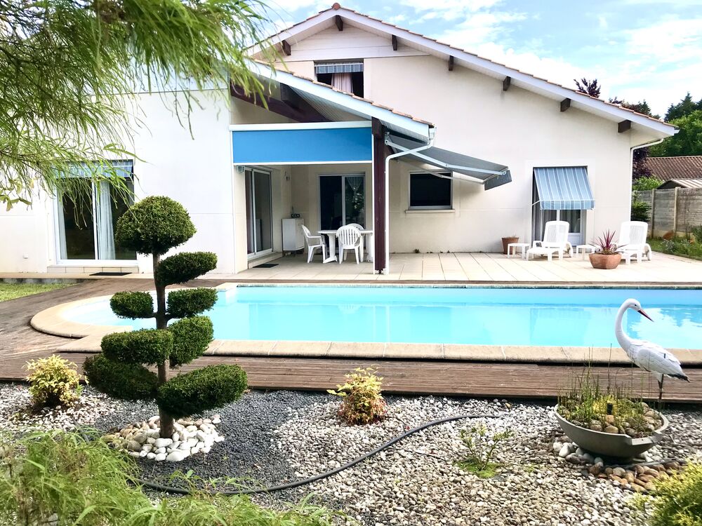 Villa Contemporaine -Excellent état / T5- avec Piscine