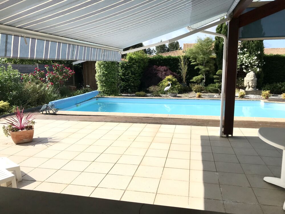 Villa Contemporaine -Excellent état / T5- avec Piscine